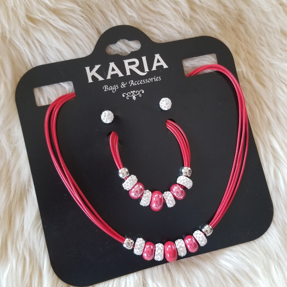 KARIA Accessories set